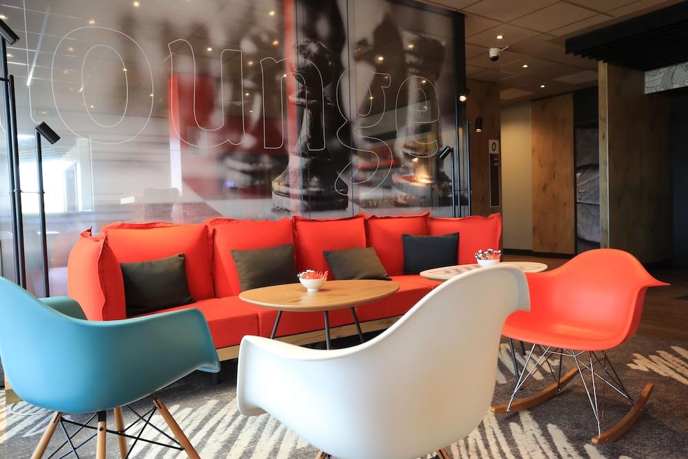 Ibis Aurillac Exterior photo