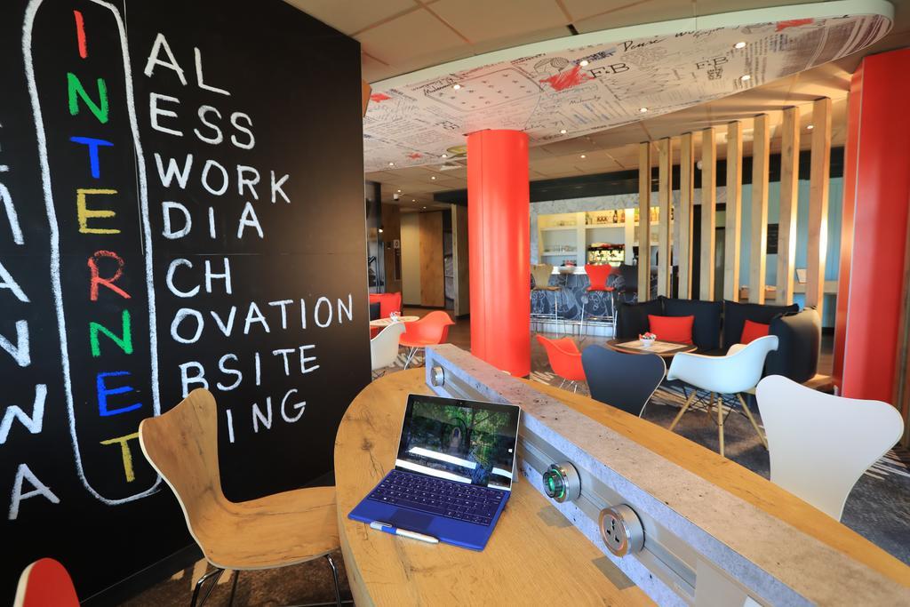 Ibis Aurillac Exterior photo