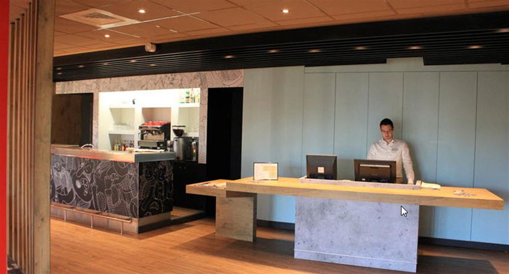 Ibis Aurillac Exterior photo